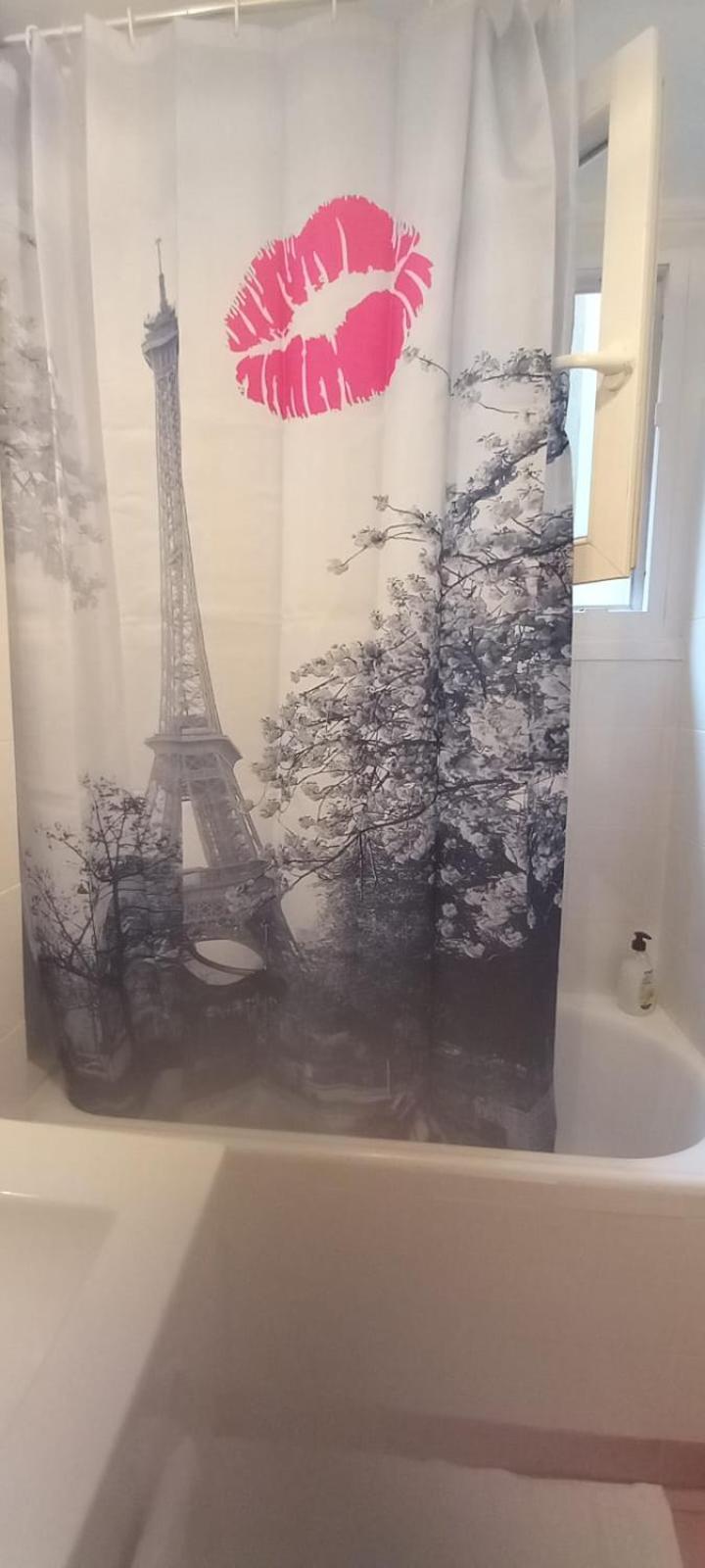 1 Chambre Arena - La Chapelle Paris Luaran gambar